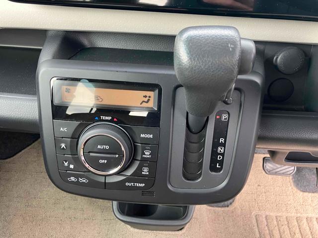 モコ Ｘ　ナビ　ＴＶ　スマートキー　電動格納ミラー　ベンチシート　ＣＶＴ　盗難防止システム　ＡＢＳ　Ｂｌｕｅｔｏｏｔｈ　衝突安全ボディ　エアコン　パワーステアリング　パワーウィンドウ　運転席エアバッグ（19枚目）