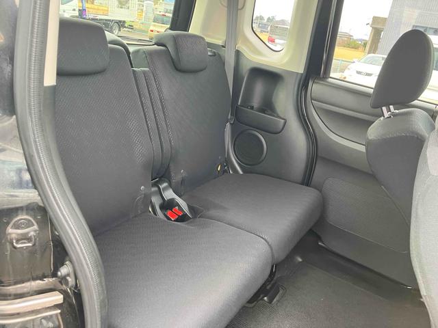 Ｎ－ＢＯＸカスタム Ｇ・Ｌパッケージ　両側スライド・片側電動　オートライト　ＨＩＤ　スマートキー　アイドリングストップ　電動格納ミラー　ベンチシート　ＣＶＴ　盗難防止システム　ＡＢＳ　ＥＳＣ　ＣＤ　ＤＶＤ再生　ミュージックプレイヤー接続可（11枚目）