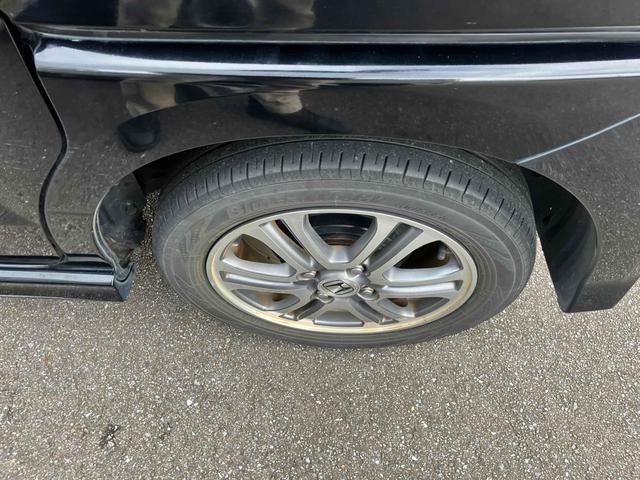 Ｎ－ＢＯＸカスタム Ｇ・Ｌパッケージ　両側スライド・片側電動　オートライト　ＨＩＤ　スマートキー　アイドリングストップ　電動格納ミラー　ベンチシート　ＣＶＴ　盗難防止システム　ＡＢＳ　ＥＳＣ　ＣＤ　ＤＶＤ再生　ミュージックプレイヤー接続可（36枚目）