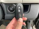 Ｘ　ナビ　ＴＶ　スマートキー　電動格納ミラー　ベンチシート　ＣＶＴ　盗難防止システム　ＡＢＳ　Ｂｌｕｅｔｏｏｔｈ　衝突安全ボディ　エアコン　パワーステアリング　パワーウィンドウ　運転席エアバッグ（33枚目）