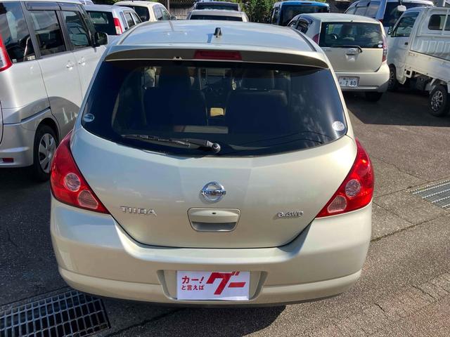 ティーダ 15M FOUR モダンコレクション 4WD ナビ TV アルミホイール オートライト スマートキー 電動格納ミラー AT 衝突安全ボディ ABS CD エアコン パワーステアリング パワーウィンドウ(8枚目)