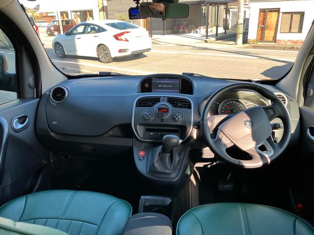 カングー ゼン　メモリーナビ　フルセグ　Ｂｌｕｅｔｏｏｔｈ対応　バックカメラ　前後ドライブレコーダー　ＥＴＣ　ＬＥＤヘッドライト　キーレスエントリー　運転席・助手席・サイドエアバック　ＡＢＳ　横滑り防止　盗難防止（2枚目）