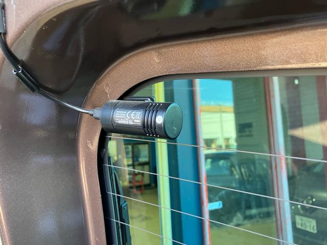 カングー ゼン　メモリーナビ　フルセグ　Ｂｌｕｅｔｏｏｔｈ対応　バックカメラ　前後ドライブレコーダー　ＥＴＣ　ＬＥＤヘッドライト　キーレスエントリー　運転席・助手席・サイドエアバック　ＡＢＳ　横滑り防止　盗難防止（47枚目）