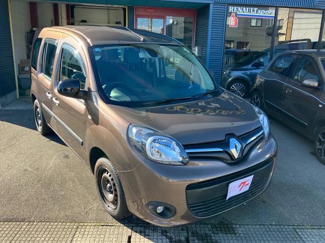 カングー ゼン　メモリーナビ　フルセグ　Ｂｌｕｅｔｏｏｔｈ対応　バックカメラ　前後ドライブレコーダー　ＥＴＣ　ＬＥＤヘッドライト　キーレスエントリー　運転席・助手席・サイドエアバック　ＡＢＳ　横滑り防止　盗難防止（51枚目）