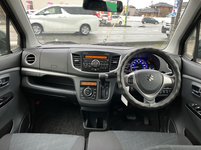 ワゴンＲスティングレー Ｘ　Ｓ－エネチャージ　レーダーブレーキサポート　スマートキー　ＨＩＤヘッドライト　シートヒーター　運転席・助手席エアバック　ＡＢＳ　横滑り防止装置　エアコン　パワステ　パワーウインドウ（2枚目）