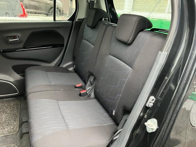 ワゴンＲスティングレー Ｘ　Ｓ－エネチャージ　レーダーブレーキサポート　スマートキー　ＨＩＤヘッドライト　シートヒーター　運転席・助手席エアバック　ＡＢＳ　横滑り防止装置　エアコン　パワステ　パワーウインドウ（11枚目）