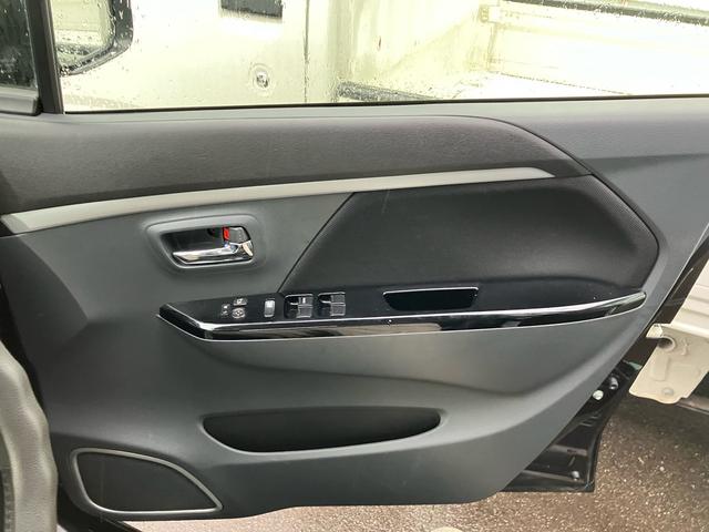 ワゴンＲスティングレー Ｘ　Ｓ－エネチャージ　レーダーブレーキサポート　スマートキー　ＨＩＤヘッドライト　シートヒーター　運転席・助手席エアバック　ＡＢＳ　横滑り防止装置　エアコン　パワステ　パワーウインドウ（33枚目）