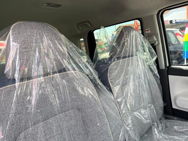 ムーヴキャンバス ストライプスＧ　届出済未使用車　スマートキー　衝突軽減ブレーキ　レーンキープアシスト　両側電動スライドドア　オートライト　オートエアコン　シートヒーター　ステアリングスイッチ　ＬＥＤライト　ＡＤＢ　フォグライト（15枚目）