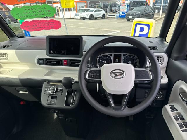 ムーヴキャンバス ストライプスＧ　届出済未使用車　スマートキー　衝突軽減ブレーキ　レーンキープアシスト　両側電動スライドドア　オートライト　オートエアコン　シートヒーター　ステアリングスイッチ　ＬＥＤライト　ＡＤＢ　フォグライト（20枚目）