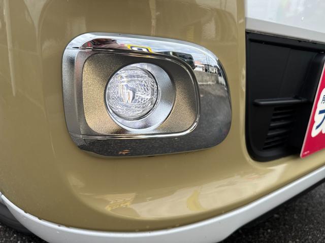 ムーヴキャンバス ストライプスＧ　届出済未使用車　スマートキー　衝突軽減ブレーキ　レーンキープアシスト　両側電動スライドドア　オートライト　オートエアコン　シートヒーター　ステアリングスイッチ　ＬＥＤライト　ＡＤＢ　フォグライト（49枚目）