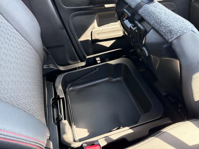 SUZUKI SPACIA CUSTOM HYBRID XS TURBO