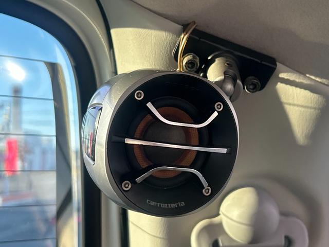 ジムニー クロスアドベンチャー フルセグメモリーナビ キーレスエントリー エアコン シートヒーター ヒーテッドミラー Bluetoothオーディオ フォグライト ETC ドラレコ ハーフレザーシート 社外スピーカー 純正AW(31枚目)