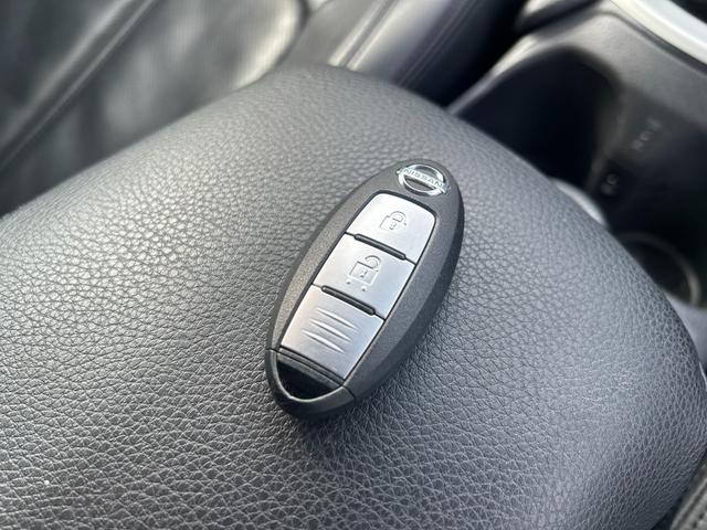 エクストレイル 20X エマージェンシーブレーキパッケージ 純正フルセグメモリーナビ バックカメラ スマートキー 衝突軽減ブレーキ ダウンヒルアシスト アイドリングストップ オートライト オートエアコン シートヒーター LEDライト フォグライト 純正AW(35枚目)