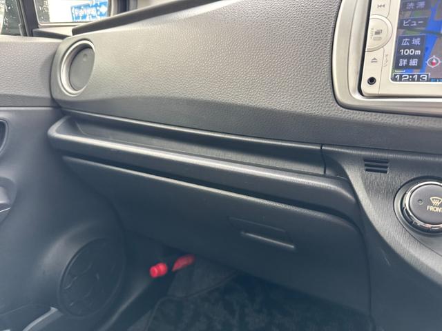 TOYOTA VITZ F SMILE EDITION