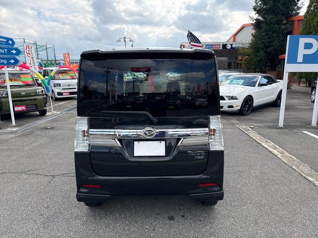 弊社の諸費用は登録時の税金・登録諸費用が含まれております。また、点検整備費用も車両価格に含まれておりますので、総額表示価格だけで乗り出せます。詳しくはスタッフまでお問い合わせください。