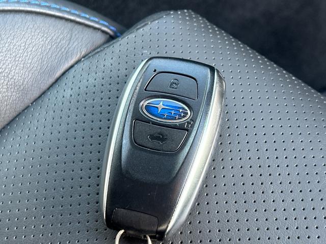 レヴォーグ １．６ＧＴ－Ｓアイサイト　フルセグメモリーナビ　バックカメラ　スマートキー　衝突軽減ブレーキ　メモリ付パワーシート　オートライト　オートエアコン　ＡＣＣ　ヘッドライトウォッシャー　フォグライト前後　純正ＡＷ　３６０°ドラレコ（42枚目）