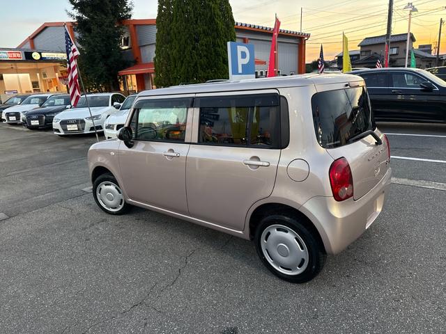 アルトラパン G 純正カーオーディオ スマートキー プッシュスタート アイドリングストップ CD再生可 マニュアルエアコン 盗難防止装置 ヘッドライトレベライザー(10枚目)