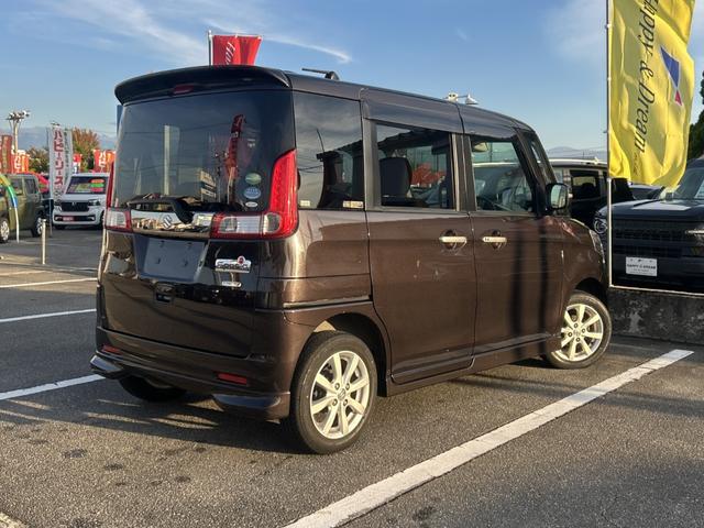 スペーシア Ｘリミテッド　フルセグメモリーナビ　バックカメラ　スマートキー　衝突軽減ブレーキ　両側電動スライドドア　オートライト　オートエアコン　シートヒーター　ステアリングスイッチ　Ｂｌｕｅｔｏｏｔｈオーディオ　純正ＡＷ（8枚目）