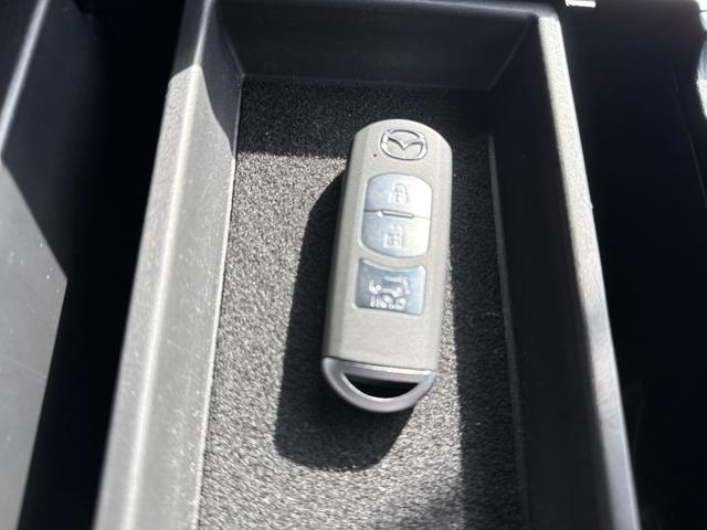 CX-5 XD プロアクティブ 1オーナー 純正フルセグナビ バックカメラ BSM HUD オートライト オートエアコン オートワイパー クルーズコントロール ステアリングスイッチ 電動リヤゲート リアフォグライト 純正AW ETC(51枚目)