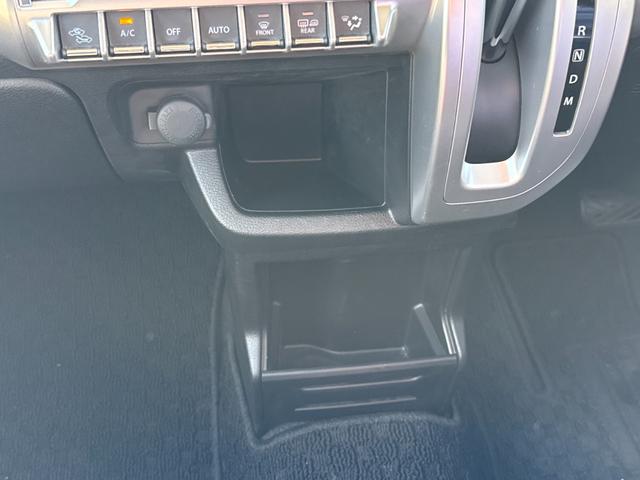 クロスビー ハイブリッドＭＺ　フルセグメモリーナビ　全方位カメラ　パドルシフト　スマートキー　衝突軽減ブレーキ　オートライト　オートエアコン　クルーズコントロール　ステアリングスイッチ　フォグライト　純正ＡＷ　ドラレコ　ＥＴＣ（37枚目）