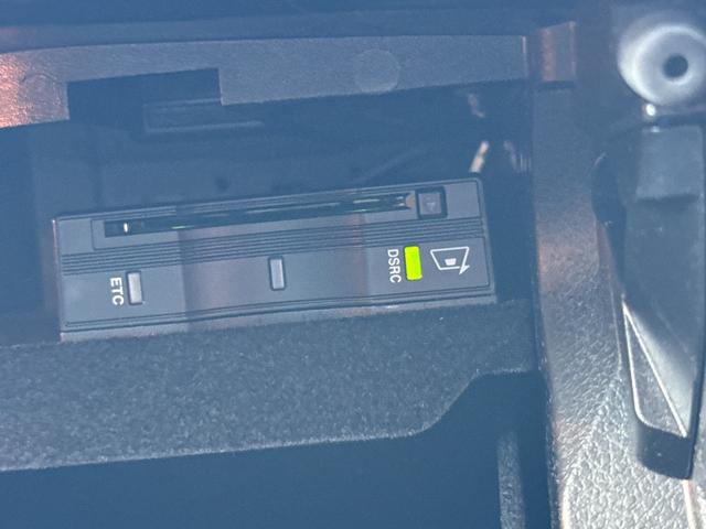 GLC GLC220d 4マチックスポーツ 純正フルセグナビ 全方位カメラ パドルシフト BSM HUD メモリ付パワーシート オートライト シートヒーター ACC ステアリングスイッチ 電動リヤゲート リアフォグライト 純正AW ドラレコ(43枚目)