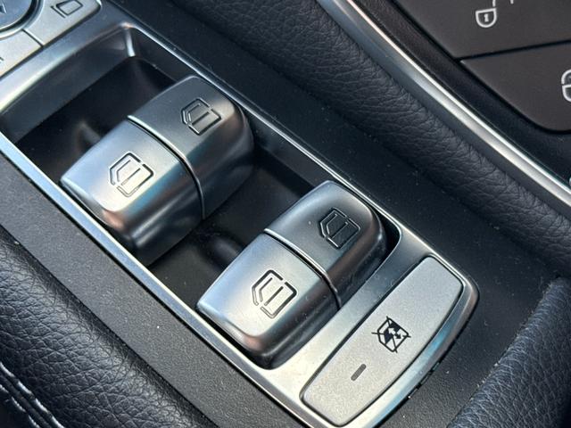 GLC GLC220d 4マチックスポーツ 純正フルセグナビ 全方位カメラ パドルシフト BSM HUD メモリ付パワーシート オートライト シートヒーター ACC ステアリングスイッチ 電動リヤゲート リアフォグライト 純正AW ドラレコ(59枚目)