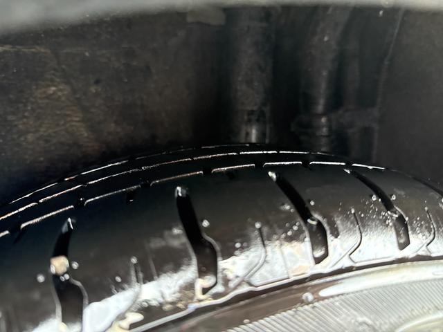 アクア クロスオーバー 純正フルセグSDナビ 全方位カメラ スマートキー 衝突軽減ブレーキ レーンキープアシスト オートエアコン シートヒーター ハーフレザーシート ステアリングスイッチ 純正AW ドラレコ前後 ETC(51枚目)