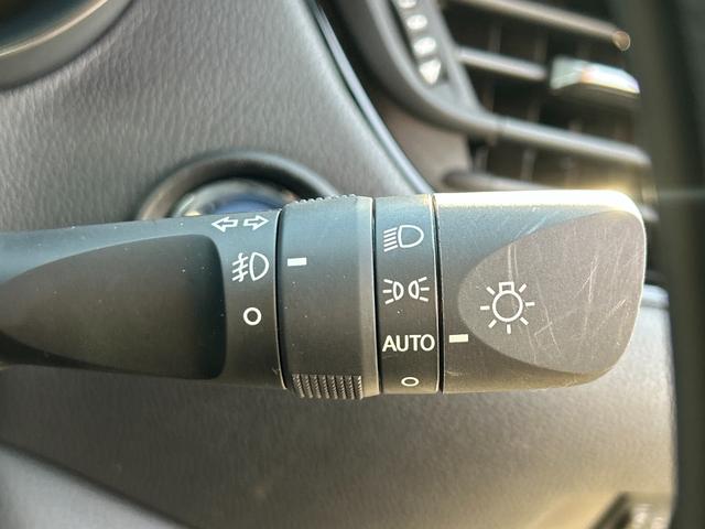 C-HR S 純正メモリーナビ 全方位カメラ トヨタセーフティーセンス オートライト オートエアコン ヒーテッドミラー オートハイビーム ACC ステアリングスイッチ フォグライト 純正17インチAW ETC2.0(35枚目)