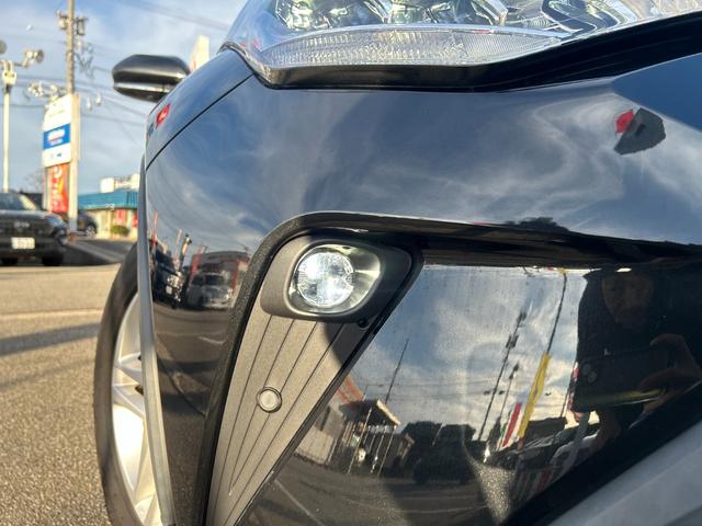 C-HR S 純正メモリーナビ 全方位カメラ トヨタセーフティーセンス オートライト オートエアコン ヒーテッドミラー オートハイビーム ACC ステアリングスイッチ フォグライト 純正17インチAW ETC2.0(43枚目)