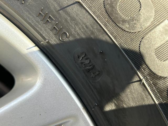 C-HR S 純正メモリーナビ 全方位カメラ トヨタセーフティーセンス オートライト オートエアコン ヒーテッドミラー オートハイビーム ACC ステアリングスイッチ フォグライト 純正17インチAW ETC2.0(45枚目)