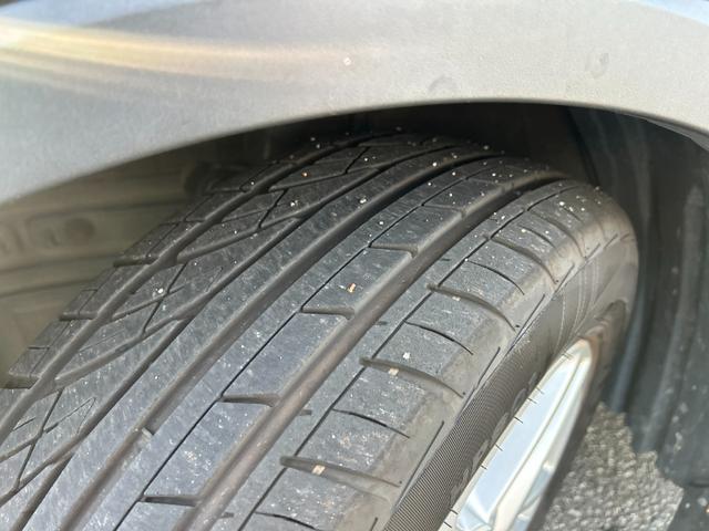 C-HR S 純正メモリーナビ 全方位カメラ トヨタセーフティーセンス オートライト オートエアコン ヒーテッドミラー オートハイビーム ACC ステアリングスイッチ フォグライト 純正17インチAW ETC2.0(47枚目)