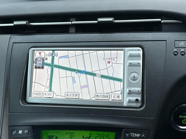 プリウス Ｓ　純正ワンセグＳＤナビ　スマートキー　プッシュスタート　アイドリングストップ　オートライト　オートエアコン　ステアリングスイッチ　フロントフォグライト　ＥＴＣ　ＡＵＸ接続可　全塗装済（元色シルバー）（21枚目）