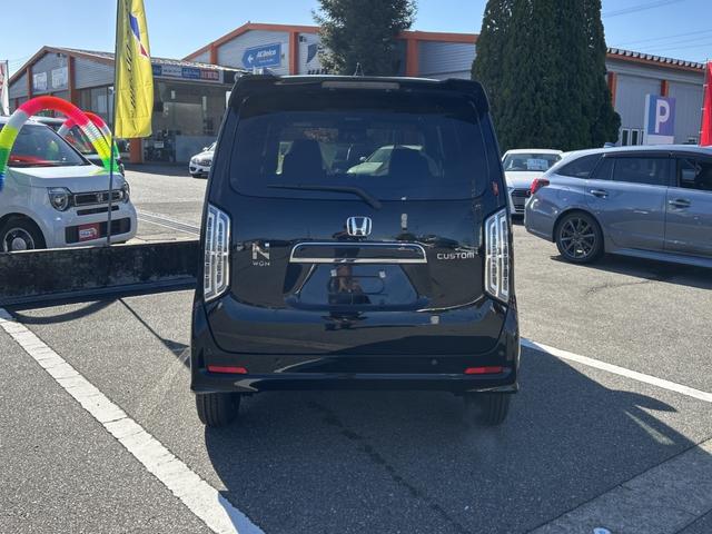 N-WGNカスタム L 届出済未使用車 HondaSENSING搭載 スマートキー ABH オートライト オートエアコン シートヒーター ヒーテッドミラー ACC ステアリングスイッチ LEDライト フォグライト 純正AW(10枚目)