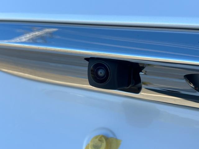 Ｎ－ＷＧＮカスタム Ｌ　届出済未使用車　ＨｏｎｄａＳＥＮＳＩＮＧ搭載　スマートキー　ＡＢＨ　オートライト　オートハイビーム　オートエアコン　シートヒーター　ＡＣＣ　ステアリングスイッチ　ＬＥＤライト　フォグライト　純正ＡＷ（12枚目）