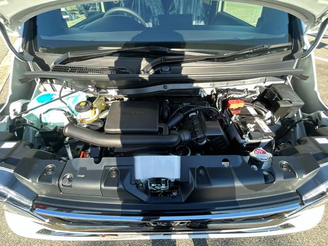 Ｎ－ＷＧＮカスタム Ｌ　届出済未使用車　ＨｏｎｄａＳＥＮＳＩＮＧ搭載　スマートキー　ＡＢＨ　オートライト　オートハイビーム　オートエアコン　シートヒーター　ＡＣＣ　ステアリングスイッチ　ＬＥＤライト　フォグライト　純正ＡＷ（13枚目）