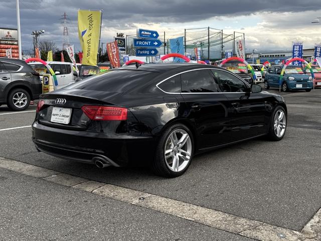 Ａ５スポーツバック ２．０ＴＦＳＩクワトロ　Ｓラインパッケージ　純正フルセグナビ　バックカメラ　パドルシフト　スマートキー　オートライト　オートエアコン　シートヒーター　純正レザーシート　ステアリングスイッチ　ＨＩＤライト　フォグライト前後　純正ＡＷ　ＥＴＣ（8枚目）