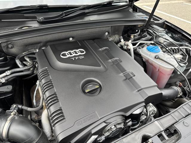 Ａ５スポーツバック ２．０ＴＦＳＩクワトロ　Ｓラインパッケージ　純正フルセグナビ　バックカメラ　パドルシフト　スマートキー　オートライト　オートエアコン　シートヒーター　純正レザーシート　ステアリングスイッチ　ＨＩＤライト　フォグライト前後　純正ＡＷ　ＥＴＣ（12枚目）