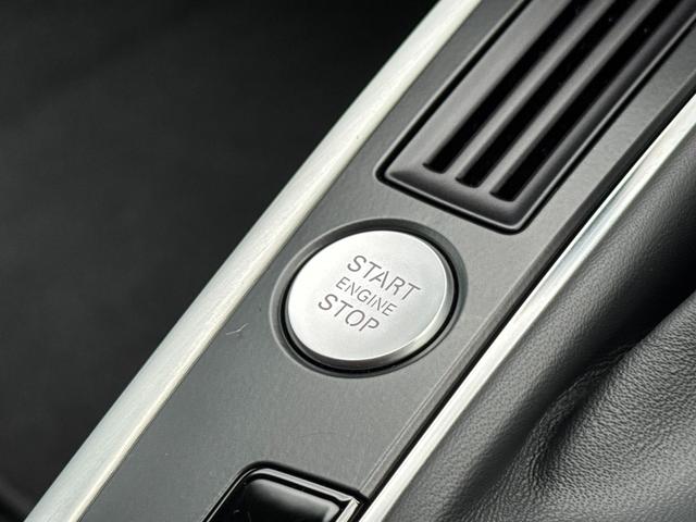 Ａ５スポーツバック ２．０ＴＦＳＩクワトロ　Ｓラインパッケージ　純正フルセグナビ　バックカメラ　パドルシフト　スマートキー　オートライト　オートエアコン　シートヒーター　純正レザーシート　ステアリングスイッチ　ＨＩＤライト　フォグライト前後　純正ＡＷ　ＥＴＣ（33枚目）