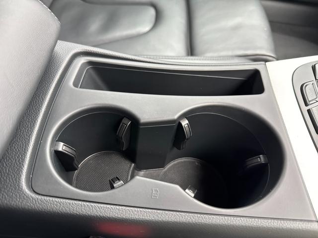 Ａ５スポーツバック ２．０ＴＦＳＩクワトロ　Ｓラインパッケージ　純正フルセグナビ　バックカメラ　パドルシフト　スマートキー　オートライト　オートエアコン　シートヒーター　純正レザーシート　ステアリングスイッチ　ＨＩＤライト　フォグライト前後　純正ＡＷ　ＥＴＣ（36枚目）