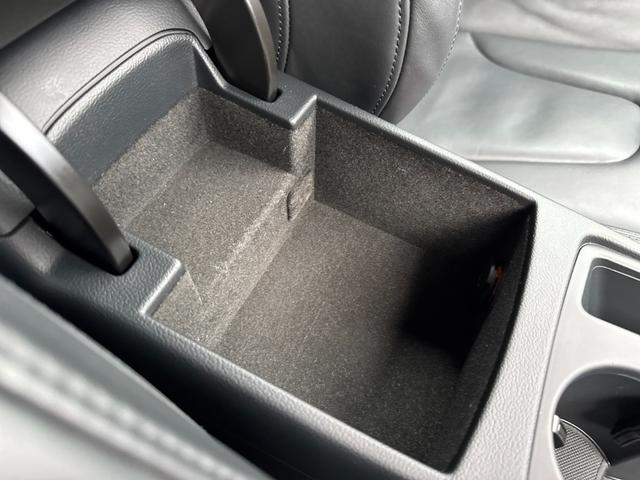 Ａ５スポーツバック ２．０ＴＦＳＩクワトロ　Ｓラインパッケージ　純正フルセグナビ　バックカメラ　パドルシフト　スマートキー　オートライト　オートエアコン　シートヒーター　純正レザーシート　ステアリングスイッチ　ＨＩＤライト　フォグライト前後　純正ＡＷ　ＥＴＣ（38枚目）