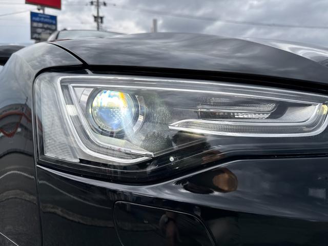 Ａ５スポーツバック ２．０ＴＦＳＩクワトロ　Ｓラインパッケージ　純正フルセグナビ　バックカメラ　パドルシフト　スマートキー　オートライト　オートエアコン　シートヒーター　純正レザーシート　ステアリングスイッチ　ＨＩＤライト　フォグライト前後　純正ＡＷ　ＥＴＣ（56枚目）