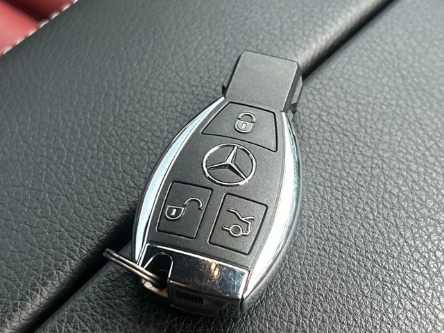 Cクラス C200アバンギャルド AMGライン レザーエクスクルーシブpkg レーダーセーフティpkg エアバランスpkg 純正フルセグナビ バックカメラ パドルシフト BSM HUD オートライト シートヒーター メモリ付赤革パワーシート ETC(50枚目)