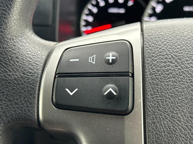 ハイエースワゴン ＧＬ　１オーナー　メーカーＯＰＡＷ　メーカーＯＰＬＥＤライト　両側電動スライドドア　コーナーセンサー　フルセグメモリーナビ　バックカメラ　オートライト　オートエアコン　ステアリングスイッチ　フォグライト前後（38枚目）