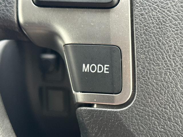 ハイエースワゴン ＧＬ　１オーナー　メーカーＯＰＡＷ　メーカーＯＰＬＥＤライト　両側電動スライドドア　コーナーセンサー　フルセグメモリーナビ　バックカメラ　オートライト　オートエアコン　ステアリングスイッチ　フォグライト前後（39枚目）