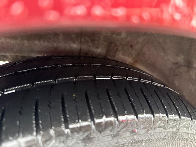 �^�C���̍a�̏�Ԃł��B�ʓr�A���D�݂̃^�C���Ɍ������\�ł��B�ڂ����̓X�^�b�t�܂ł����k���������B