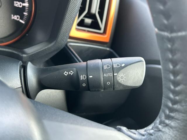 �I�[�g���C�g�@�\�����ڂ���Ă��܂��B�g���l���t�߂̎蓮�ł̐؂�ւ����s�v�ɂȂ�܂��B