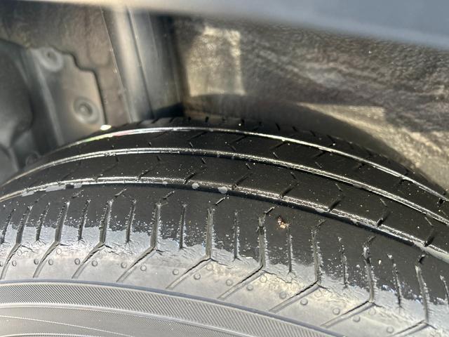 �^�C���̍a�̏�Ԃł��B�ʓr�A���D�݂̃^�C���Ɍ������\�ł��B�ڂ����̓X�^�b�t�܂ł����k���������B