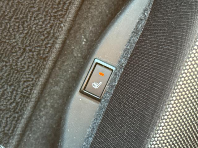 �V�[�g�q�[�^�[�����ڂ���Ă��܂��B�f�����S�g�����܂�̂ŁA�������ɂ͌������Ȃ��֗��@�\�ł��B