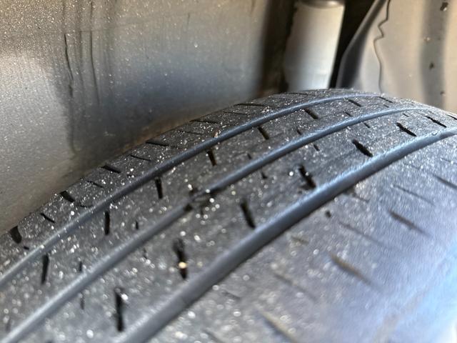 �^�C���̍a�̏�Ԃł��B�ʓr�A���D�݂̃^�C���Ɍ������\�ł��B�ڂ����̓X�^�b�t�܂ł����k���������B