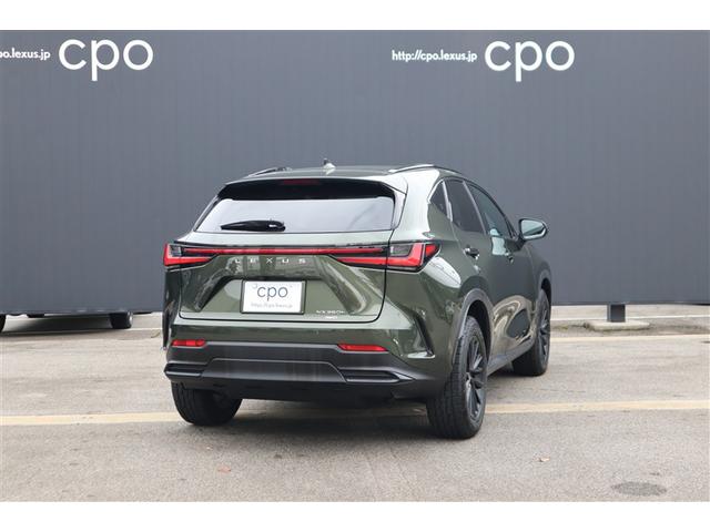 NX NX350h オーバートレイル AWD マークレビンソン デジタルインナーミラー おくだけ充電 寒冷地仕様 パノラマルーフ アクセサリーコンセント AC100V・1500W 非常時給電機能付 ドライブレコーダー 18インチアルミ(2枚目)